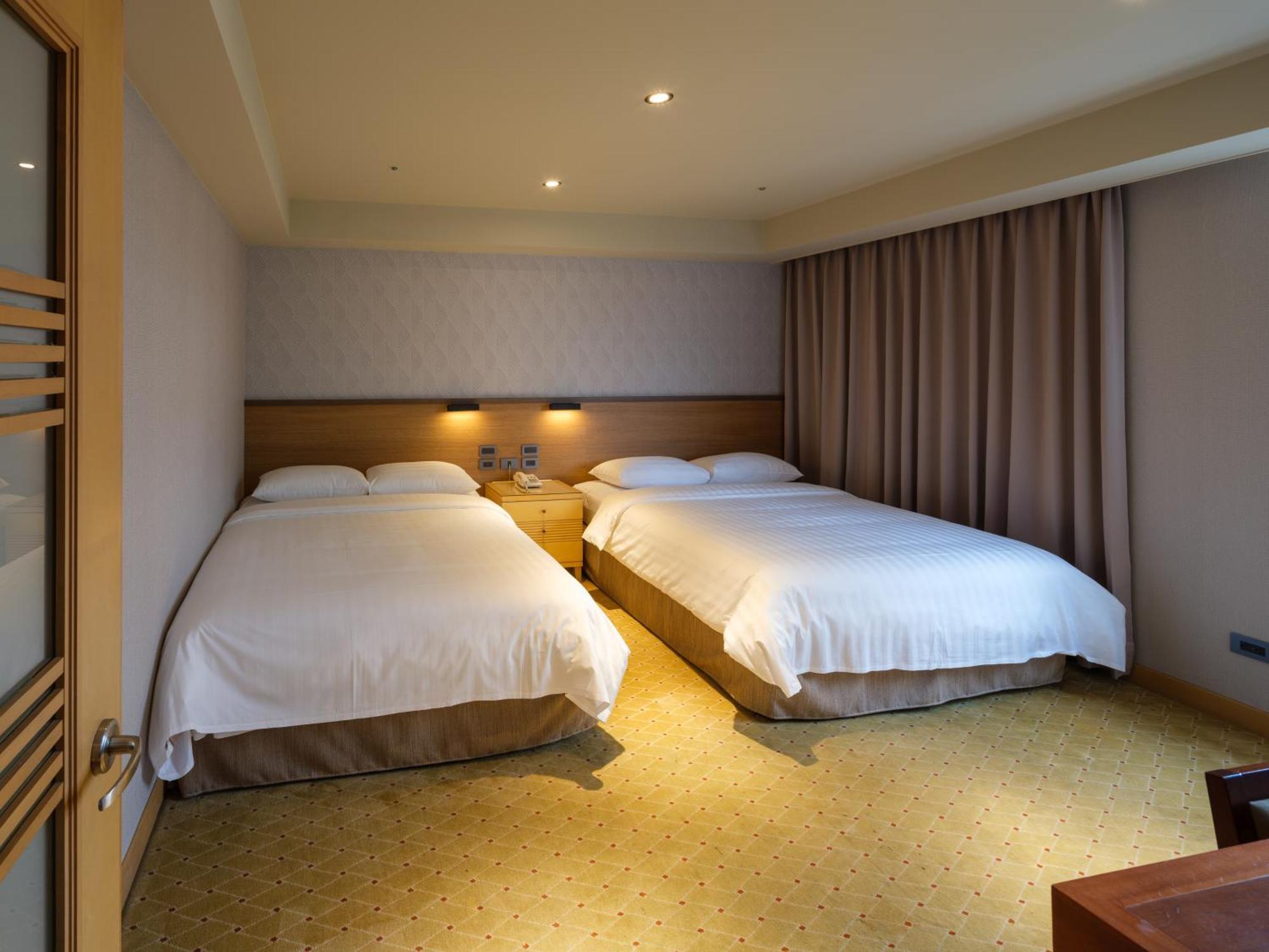 Rich & Free Hotel - Fuzhong 富逸旅趣-板橋府中館 Taipei Eksteriør billede
