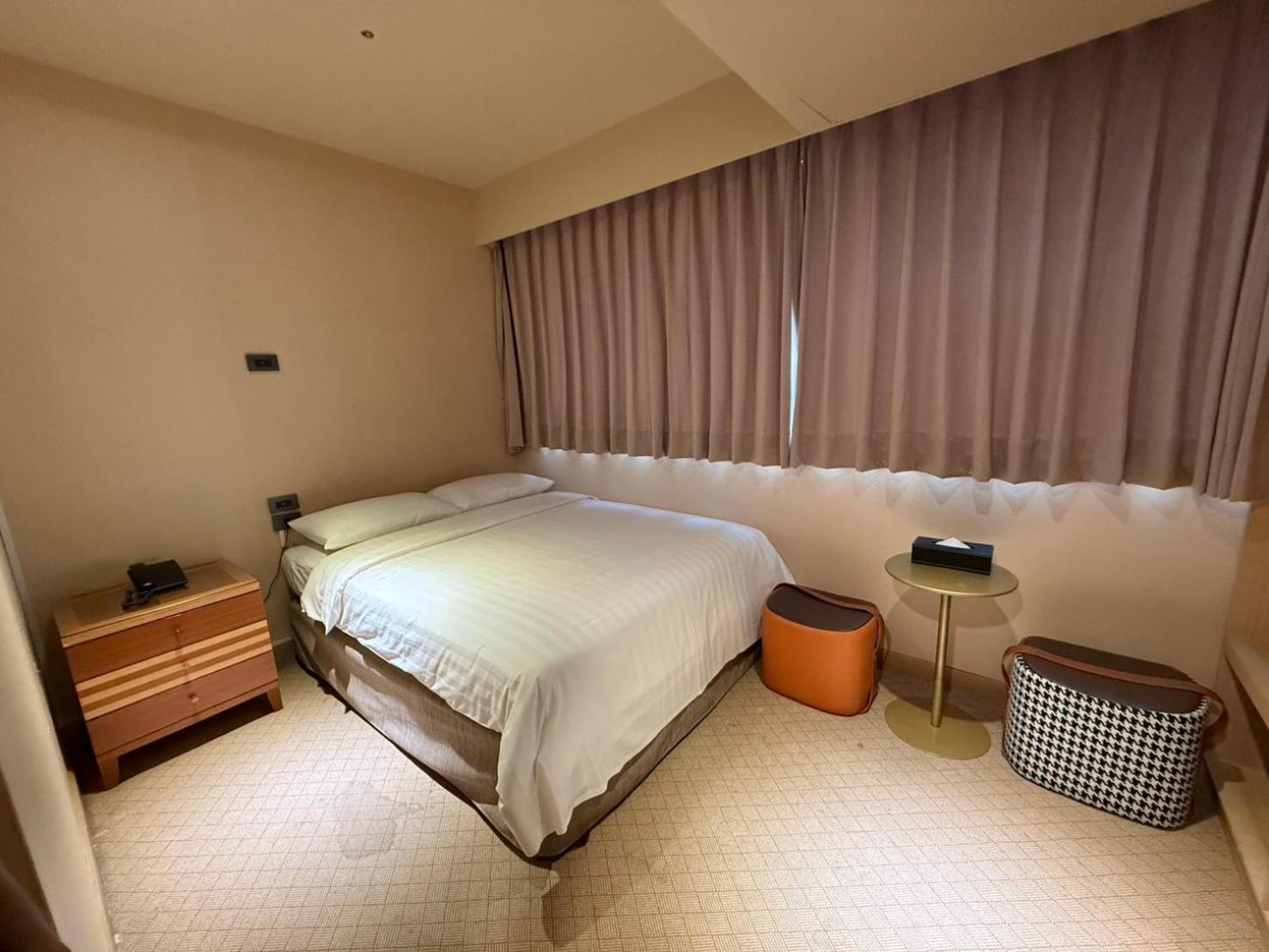 Rich & Free Hotel - Fuzhong 富逸旅趣-板橋府中館 Taipei Eksteriør billede